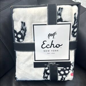 Echo New York Polka Dot Throw Blanket
